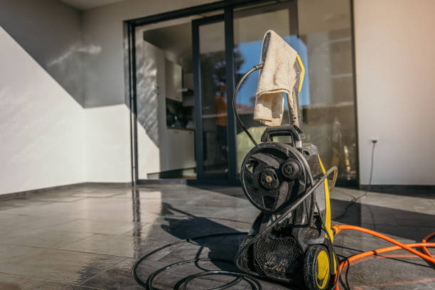 Best Soft Washing for Delicate Surfaces in Cleveland, AL